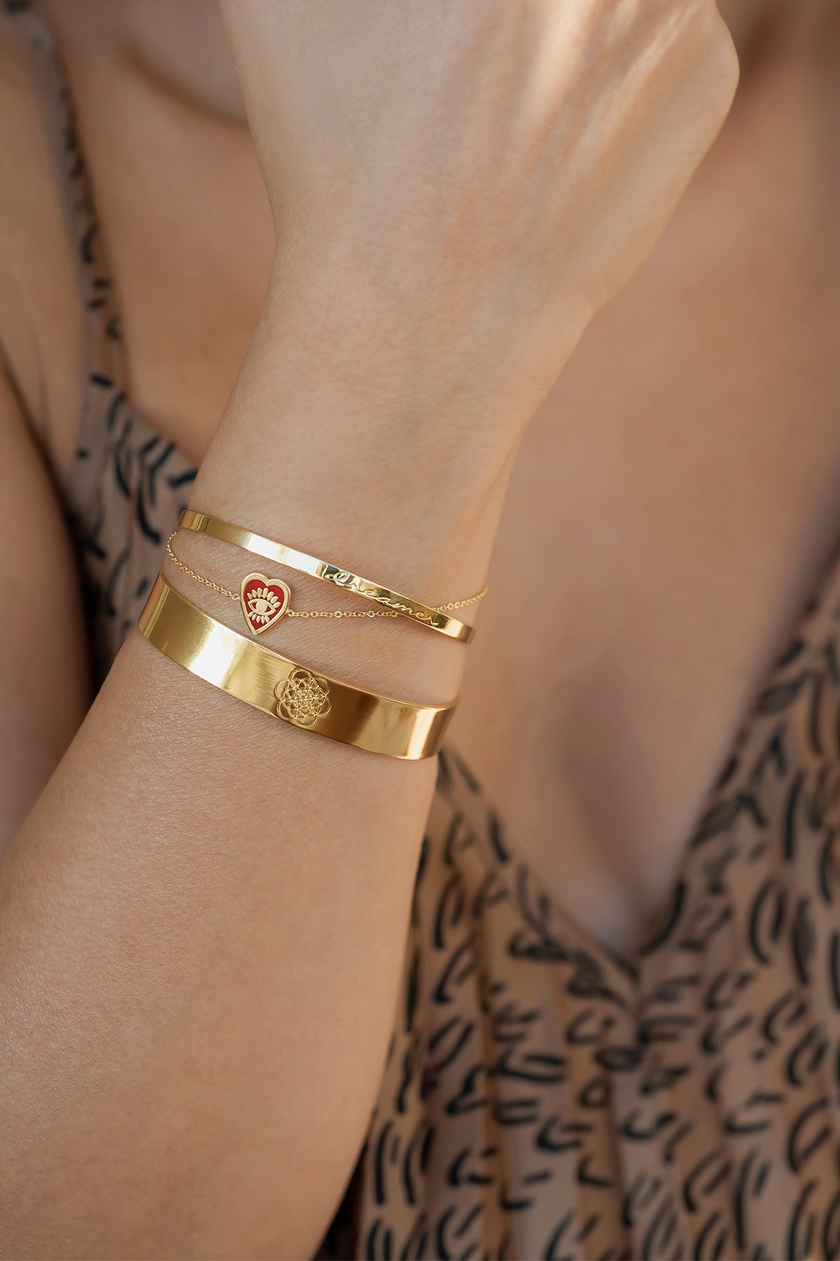 FULL HEART - RED - Heart-Eye Bracelet