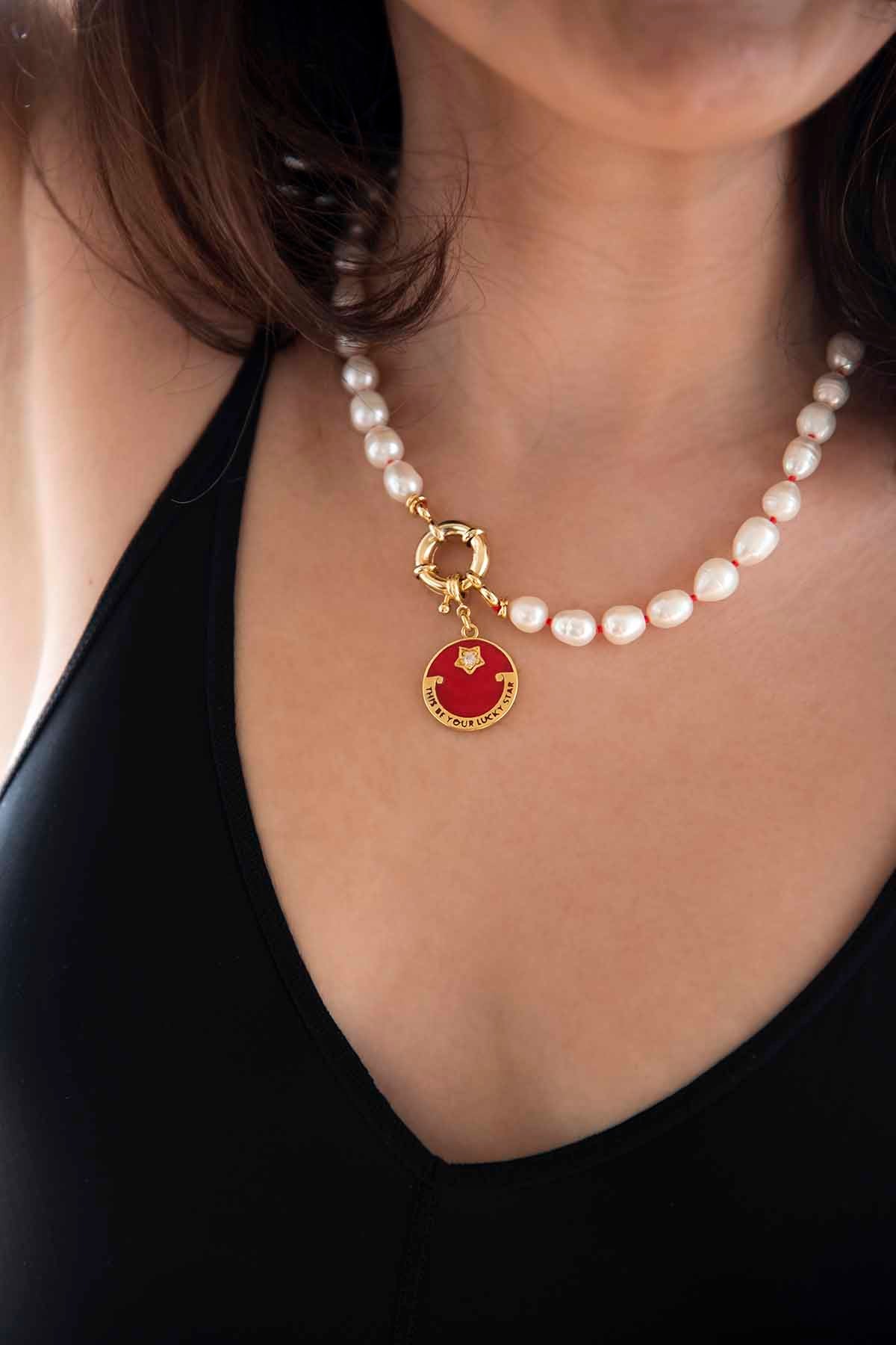 LUCKY STAR - Red - Enamel Medallion Charm