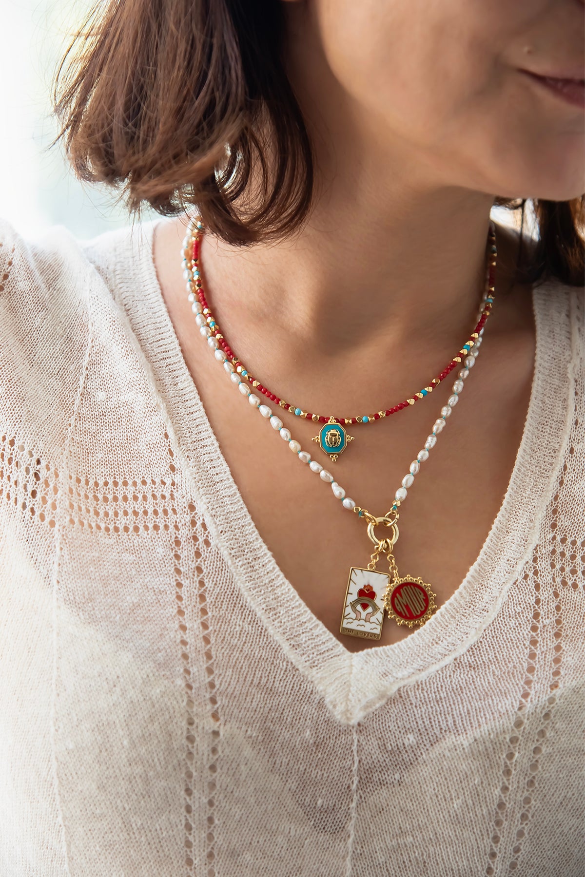 AMOUR - Red - Medallion Charm