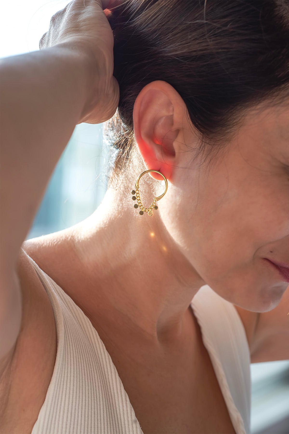 CHIN CHIN – Hoop Earrings with Chain Detail
