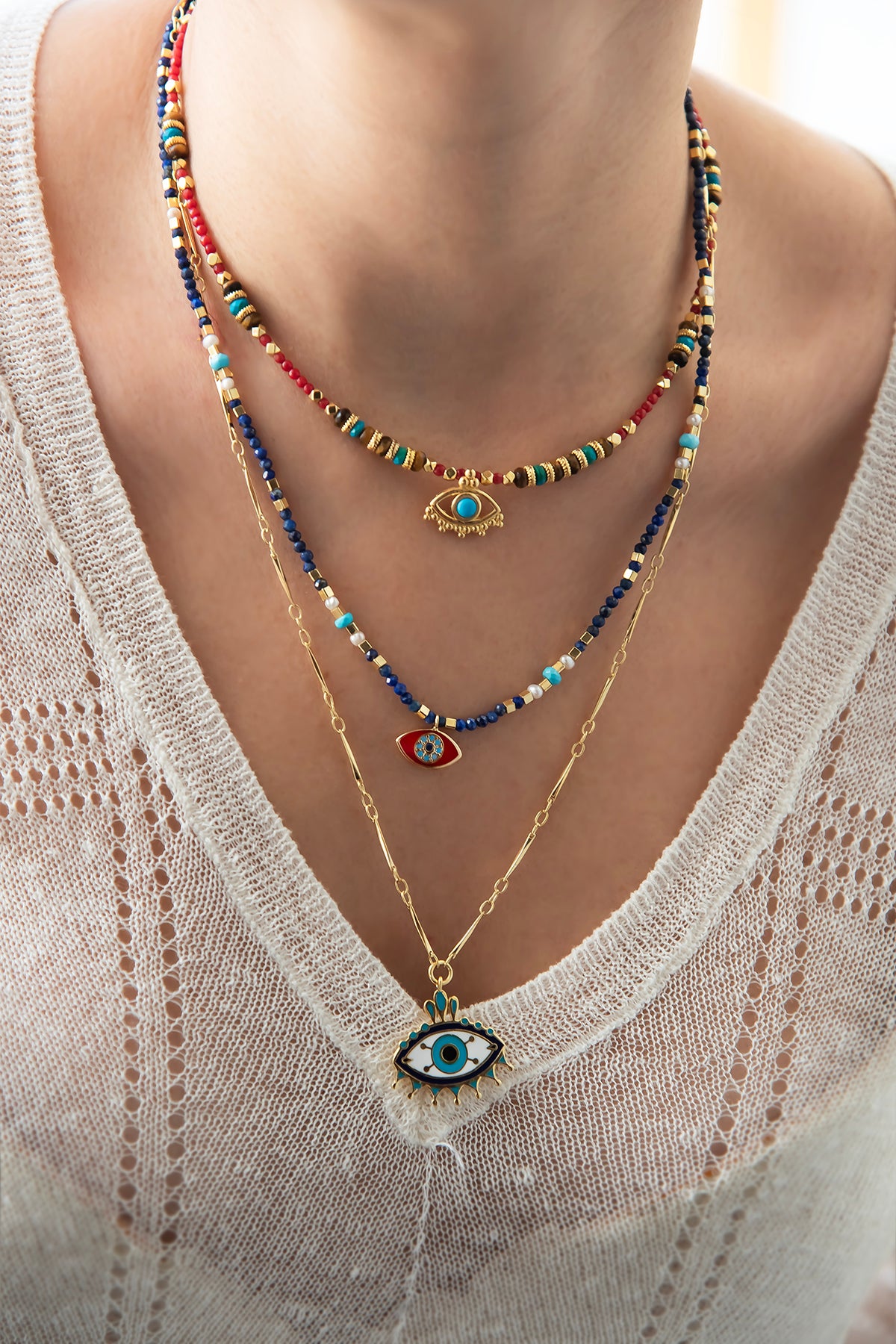 MAGIC EYE - Coral Eye Necklace