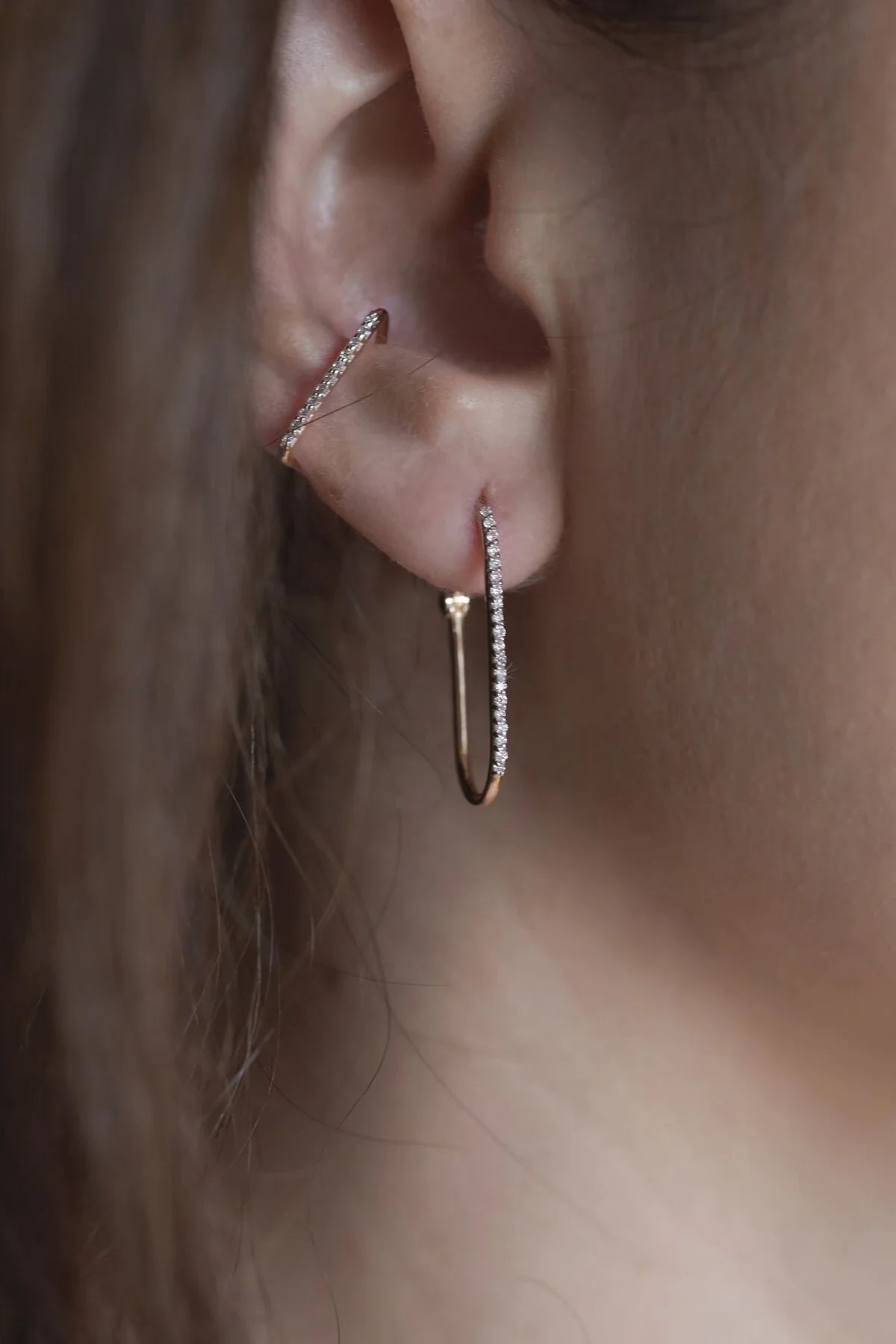 ELLIPTIC – Oval Diamond Hoop Earrings