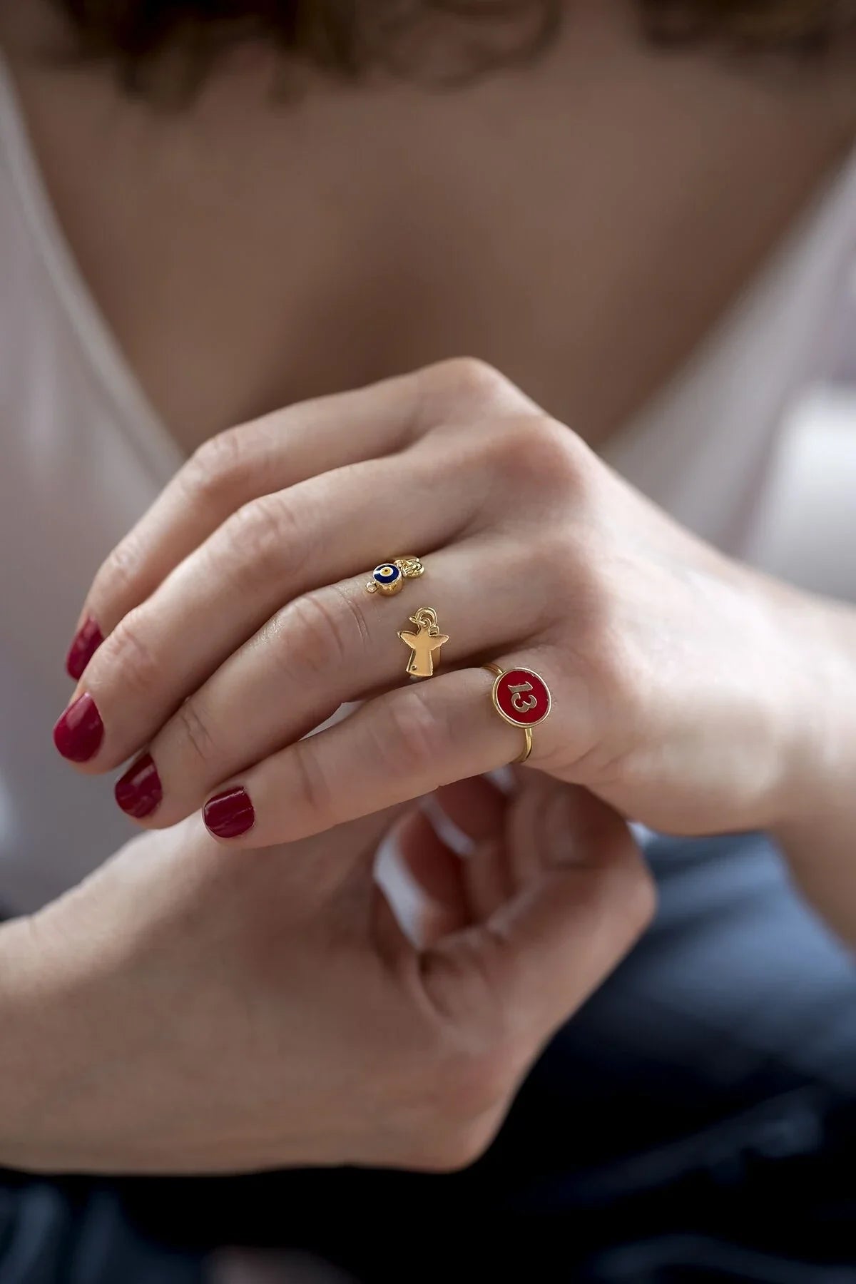 RED 13 - The Lucky Ring