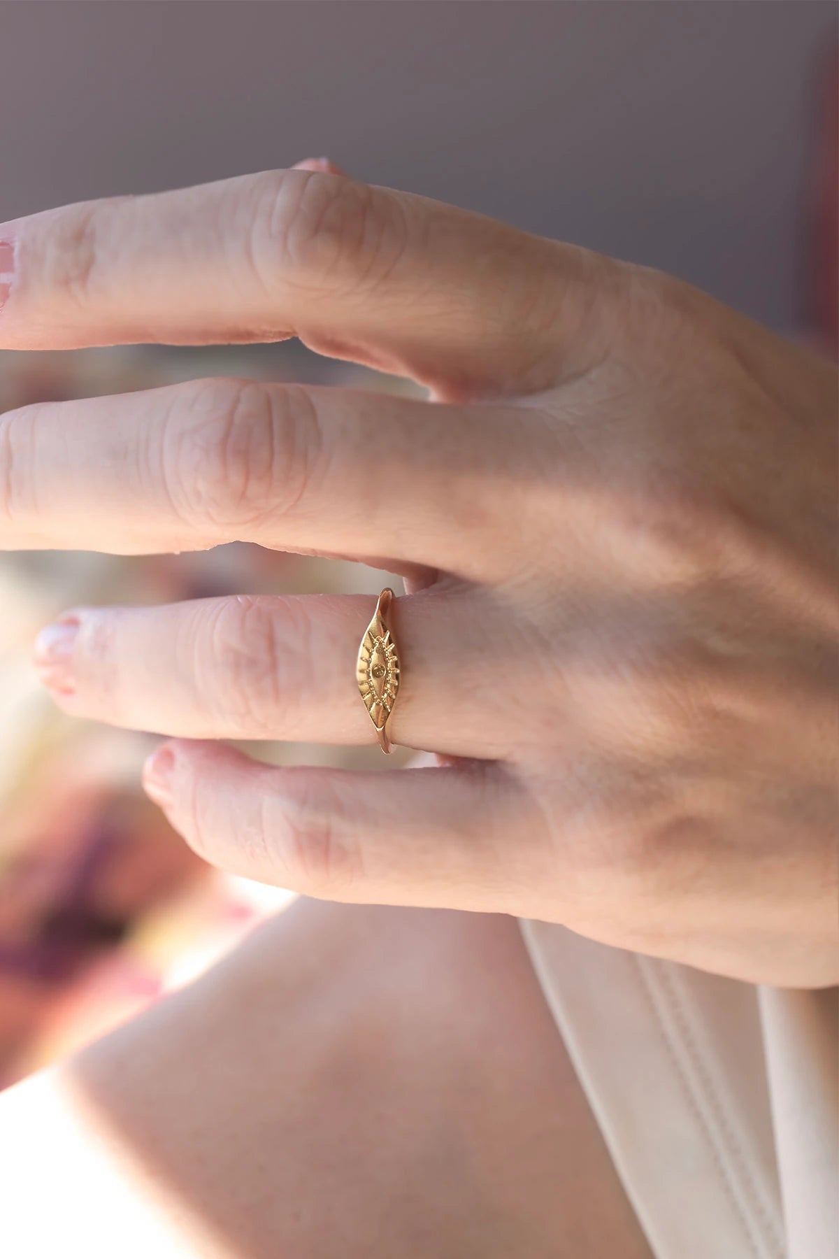 MYSTERY – Protective Eye Ring