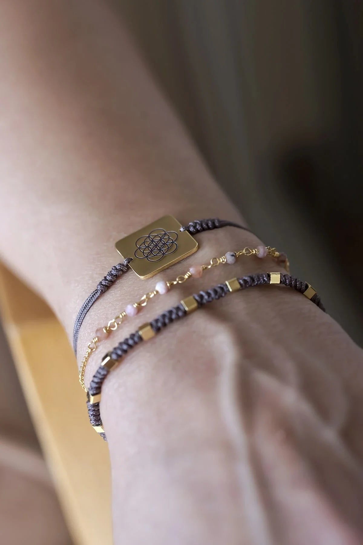 LA VIDA – Earth Brown - Flower of Life Rope Bracelet