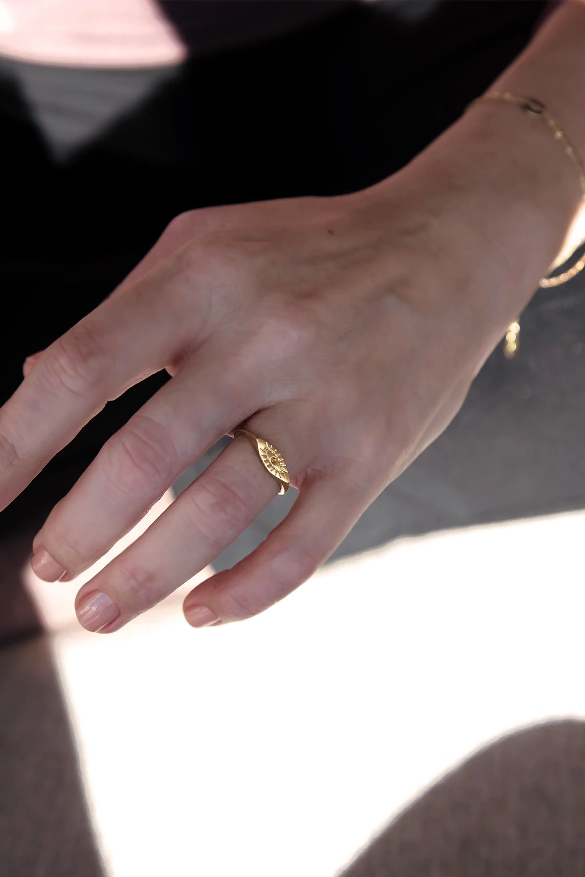 MYSTERY – Protective Eye Ring