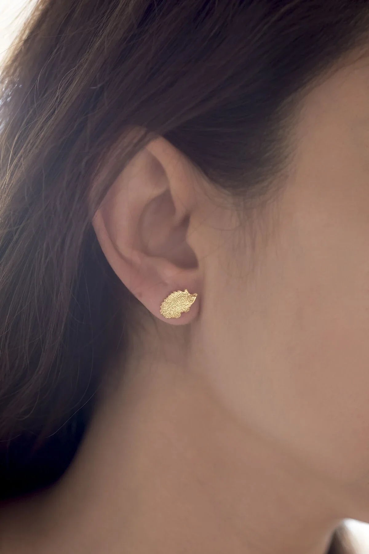 HERBIE – Hedgehog Stud Earrings