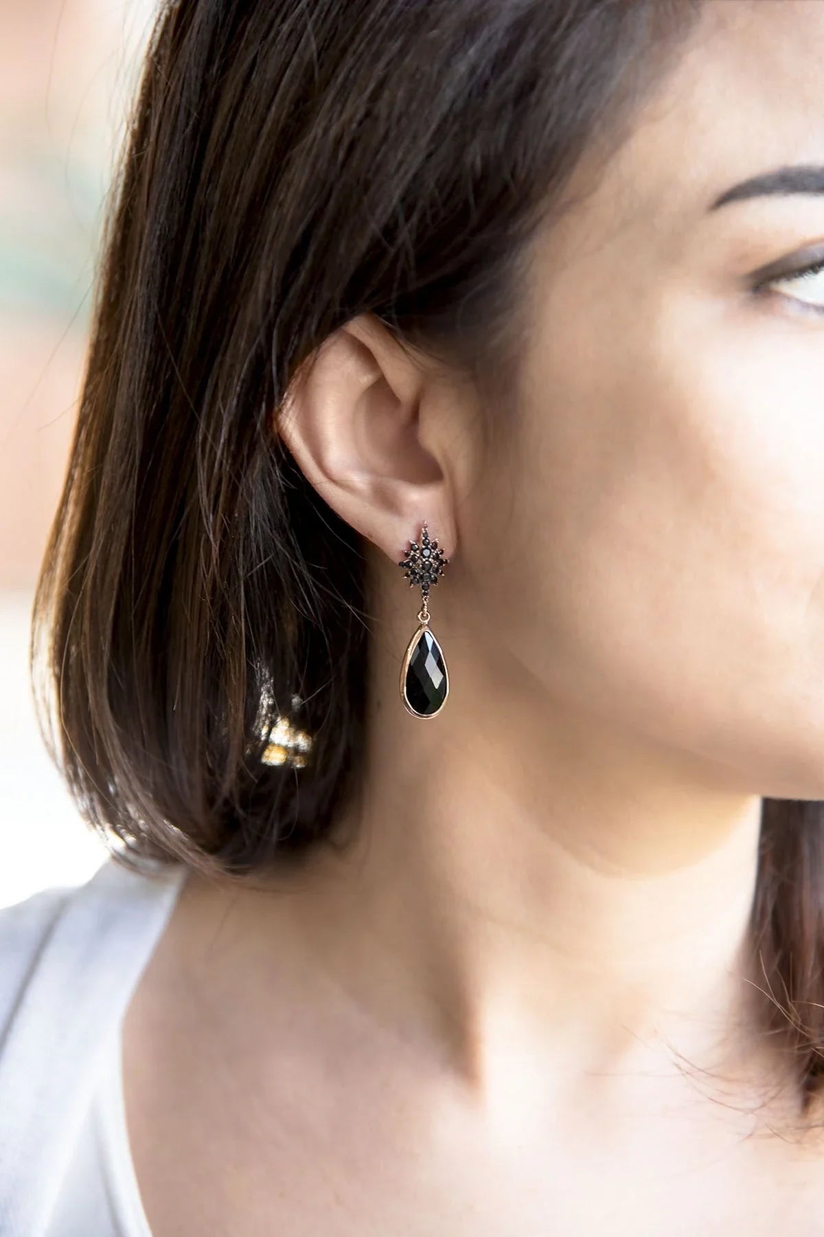 DARK STAR - Black Star Earrings