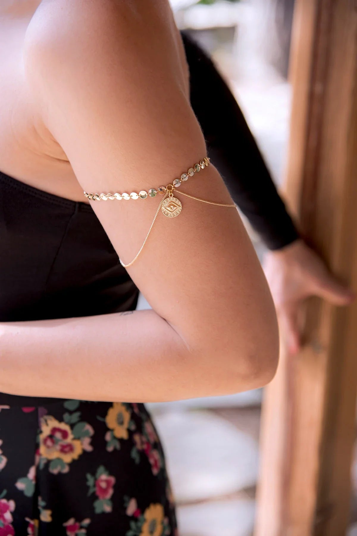 I SEE YOU – Eye Armlet
