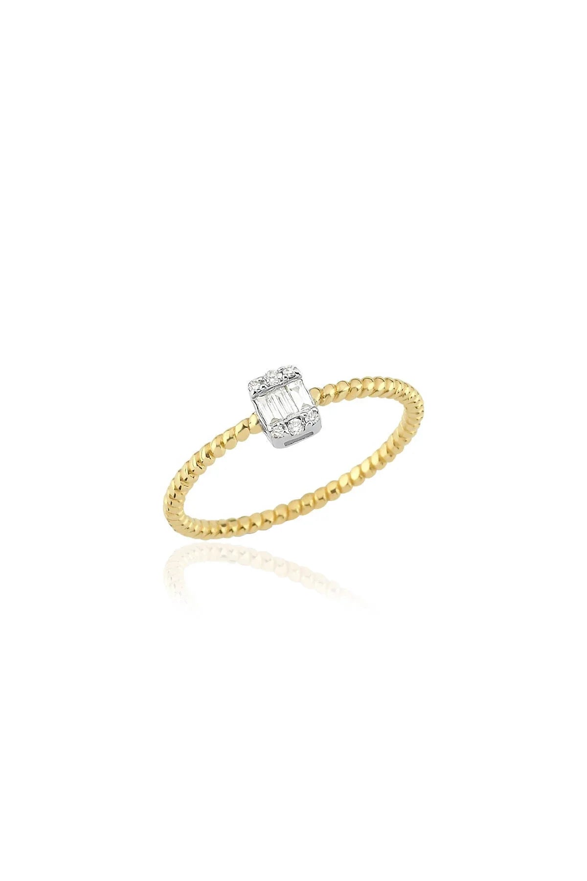 ISABEL β Baguette & Round Diamond Ring