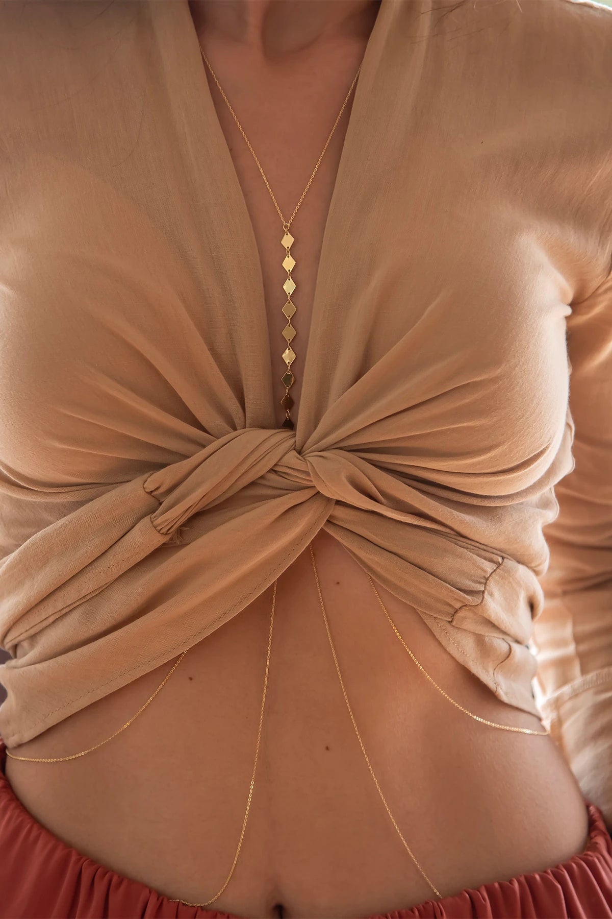 QUADRO – Layered Body Chain