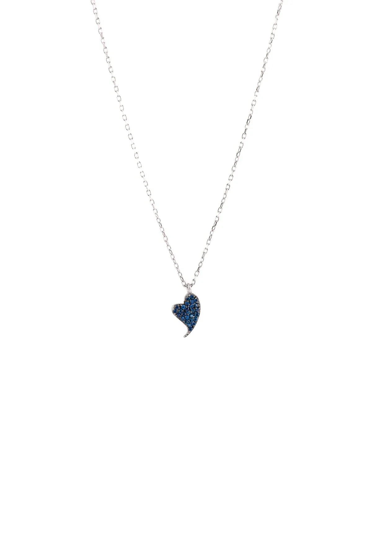 BLUE DIAMOND BEAT – Blue Sapphire Heart Necklace