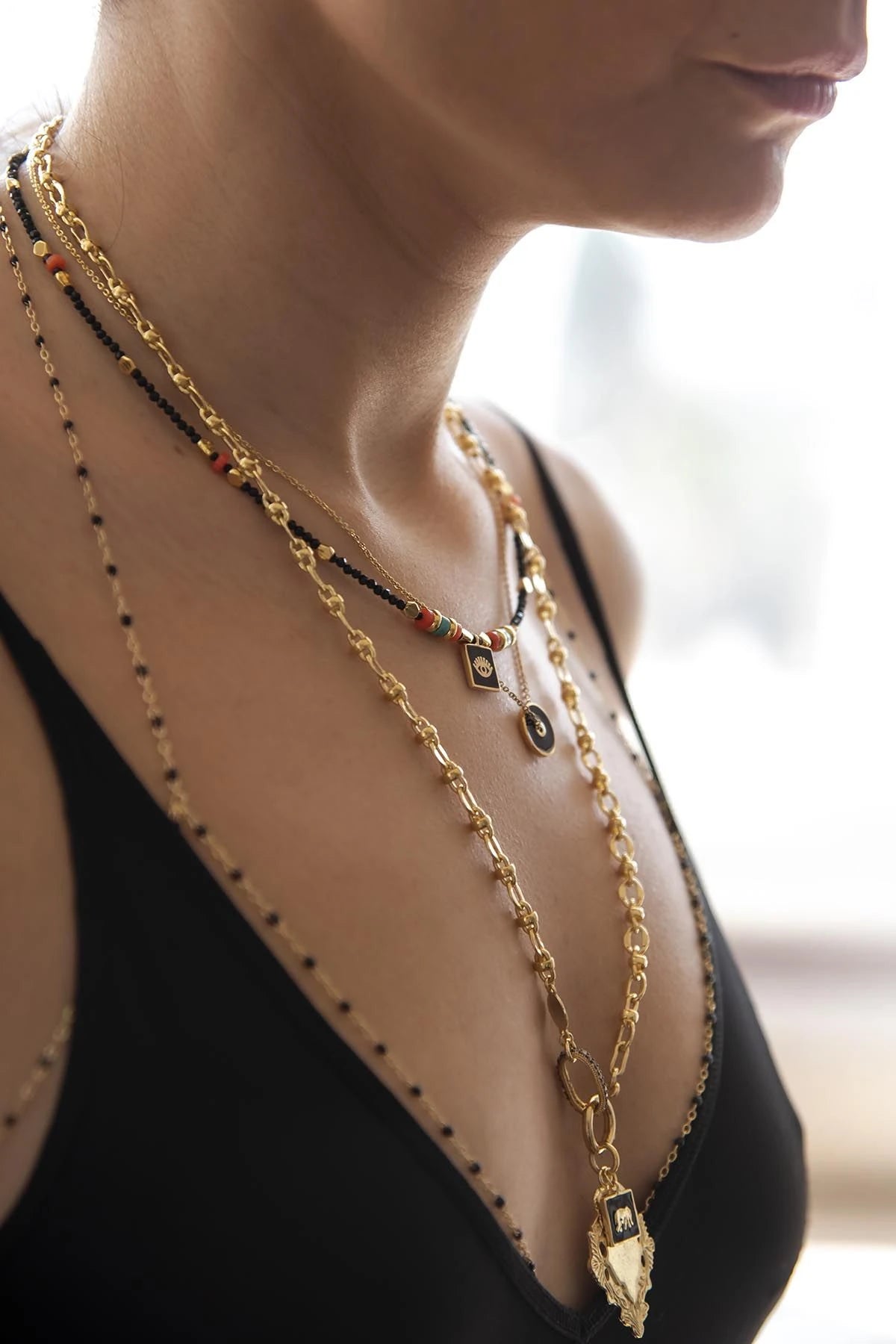 BLACK – Chunky Chain & Medallion Necklace Set