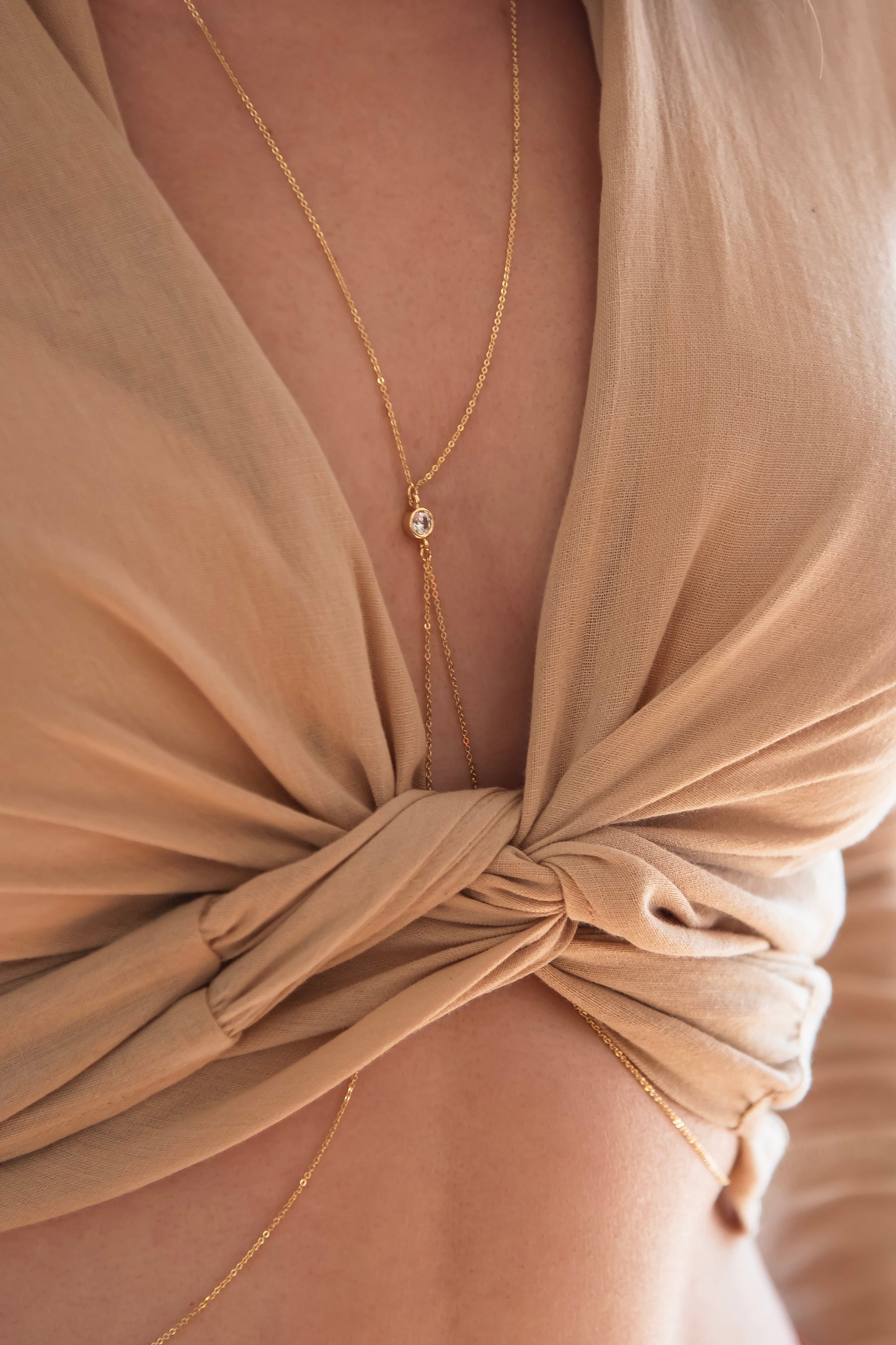 SINGLE DIAMOND – Delicate CZ Body Chain