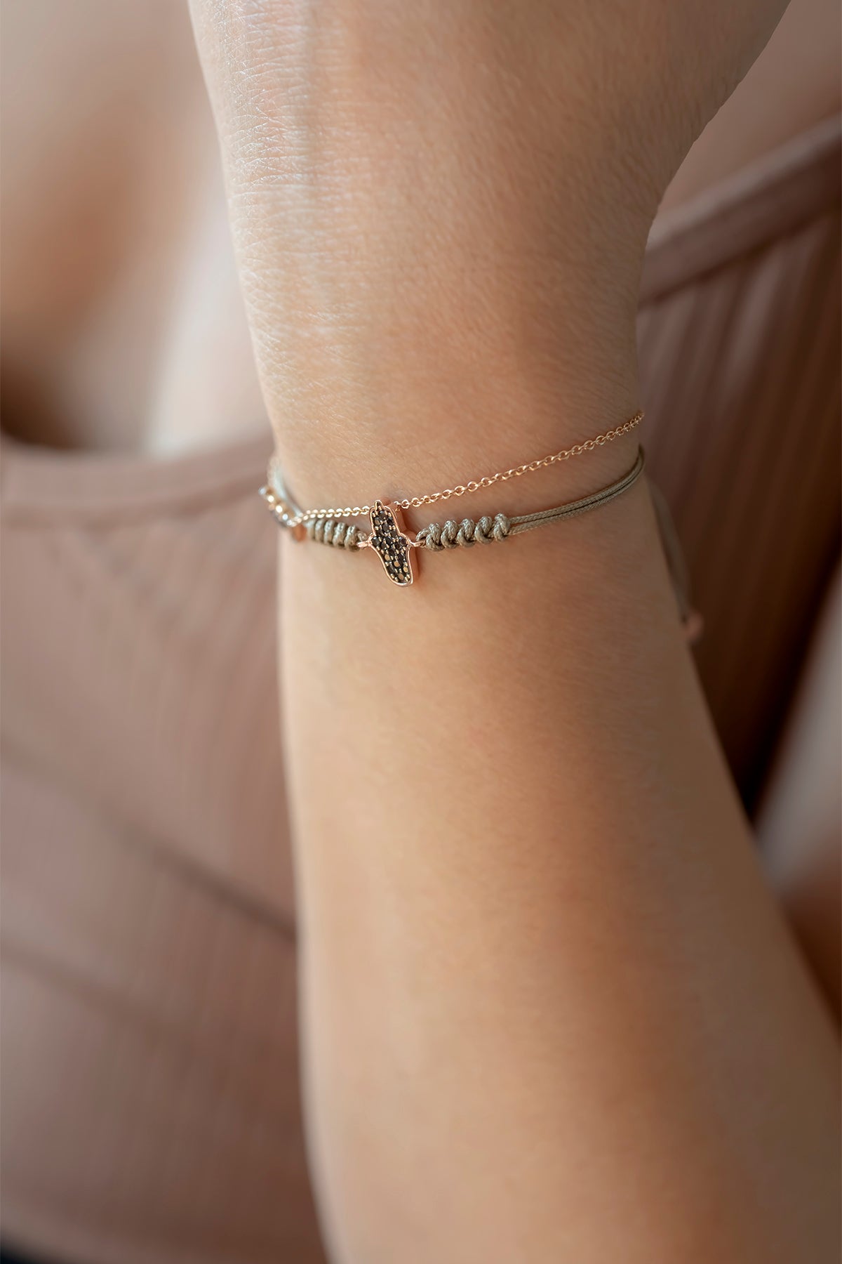 SACRED HAND – Protective Hand Bracelet