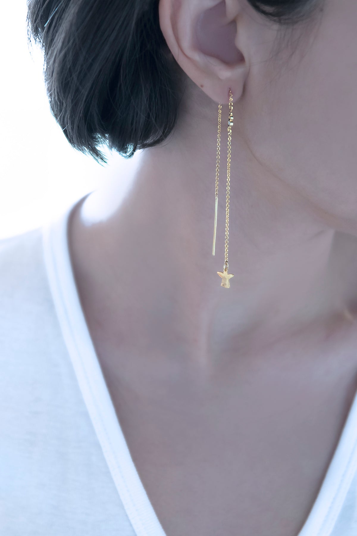 TINY ANGEL – Chain Drop Angel Earring