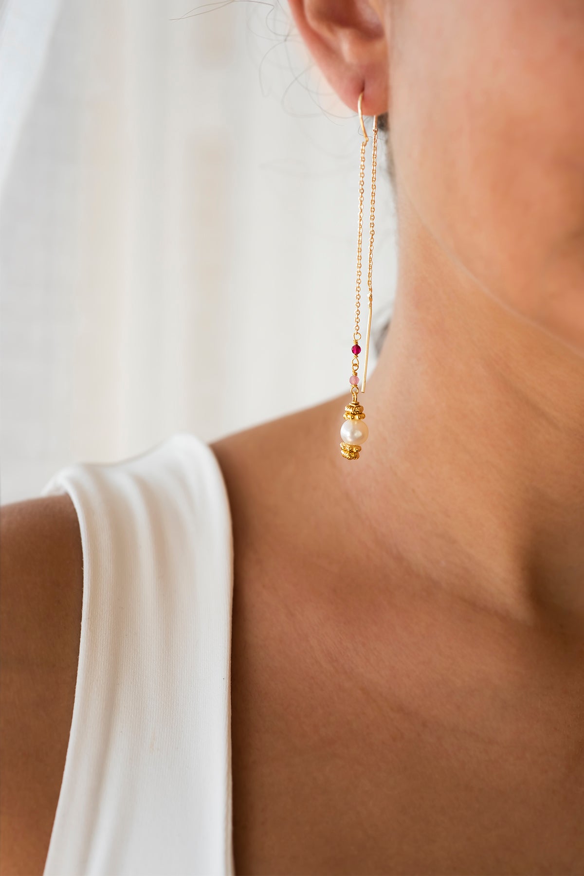 PIPPA – Natural Stone Chain Drop Single Earring