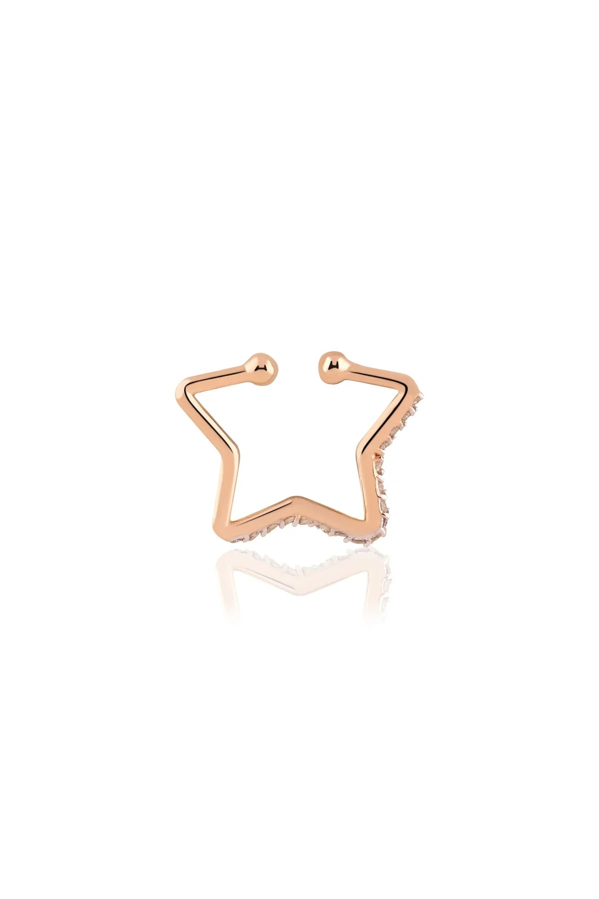 HUG THE STAR - Diamond Star Earcuff