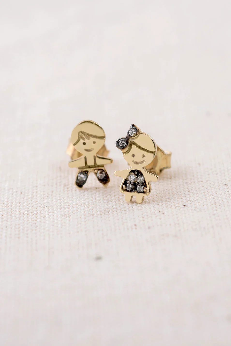 SHOW TIME – Little Ones Character Stud Earrings