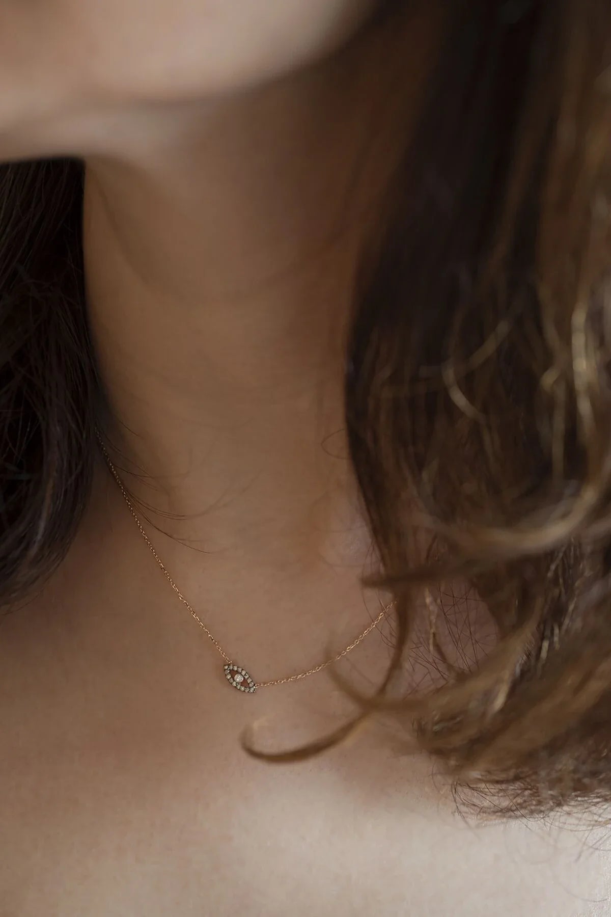 HAZEL – Diamond Eye Pendant Necklace