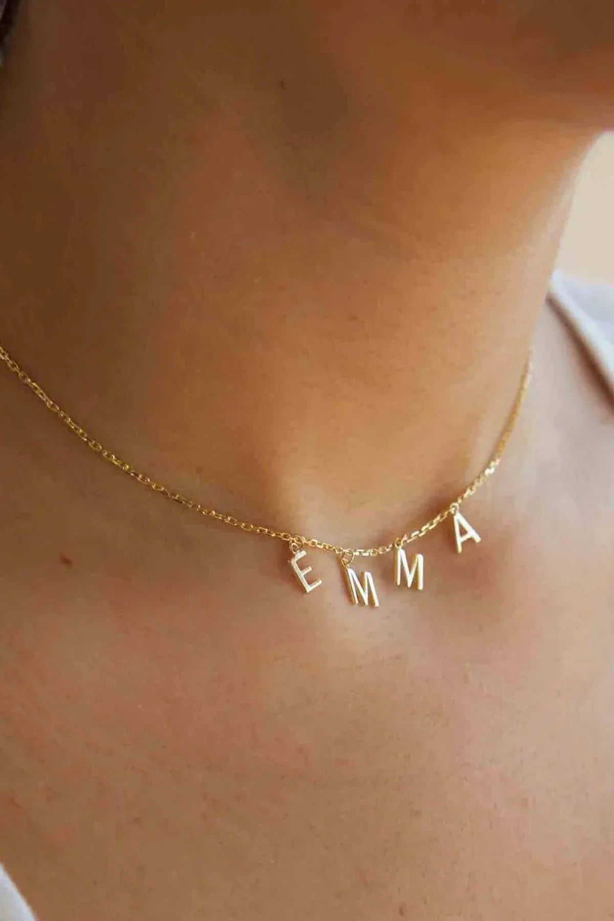 DANGLE NAME – Custom Letter Necklace
