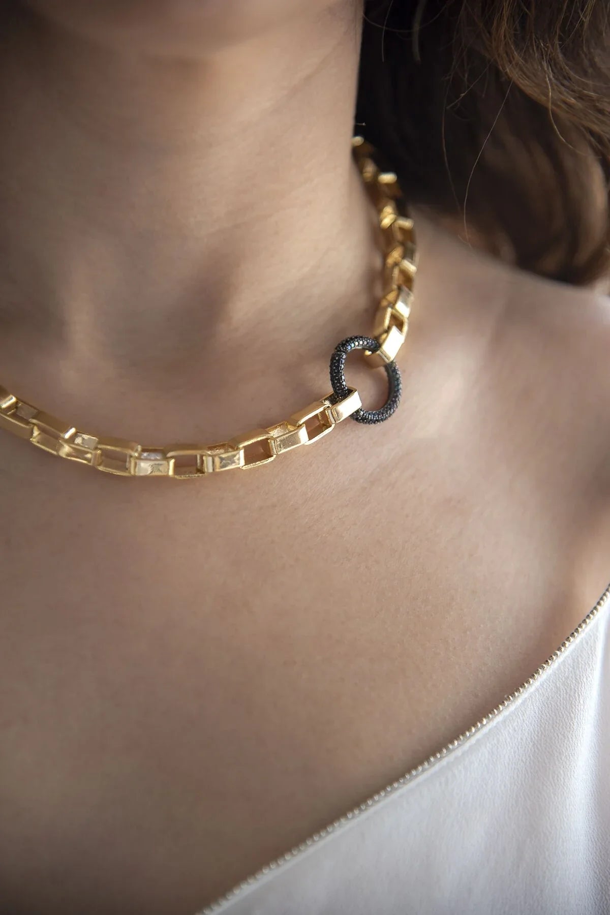 BOLD BOX – Chunky Chain Necklace
