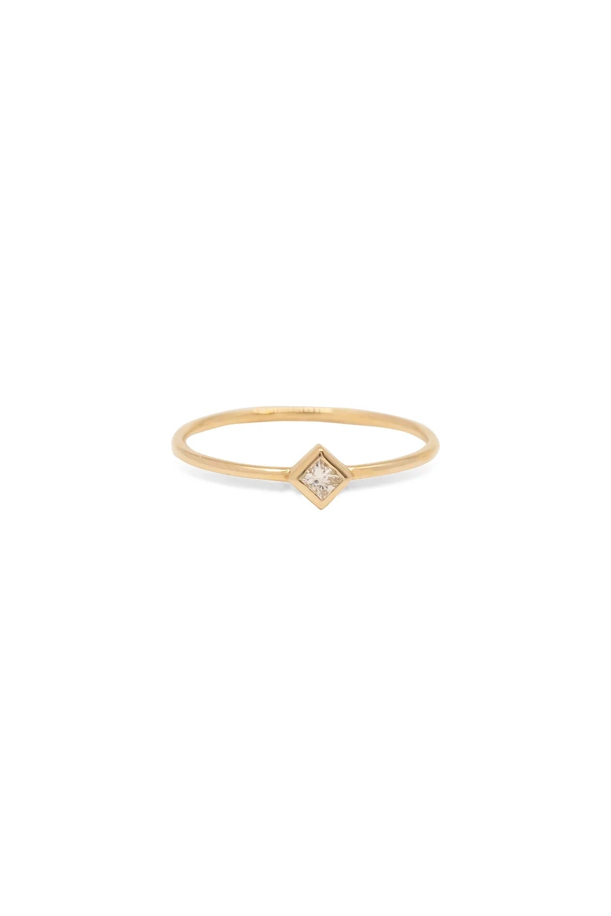SOLITAIRE - Princess No:2 - Square Cut Solitaire Ring