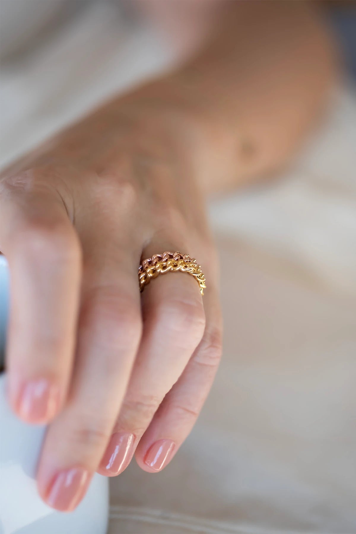 SHACKLE – Adjustable Chain Ring