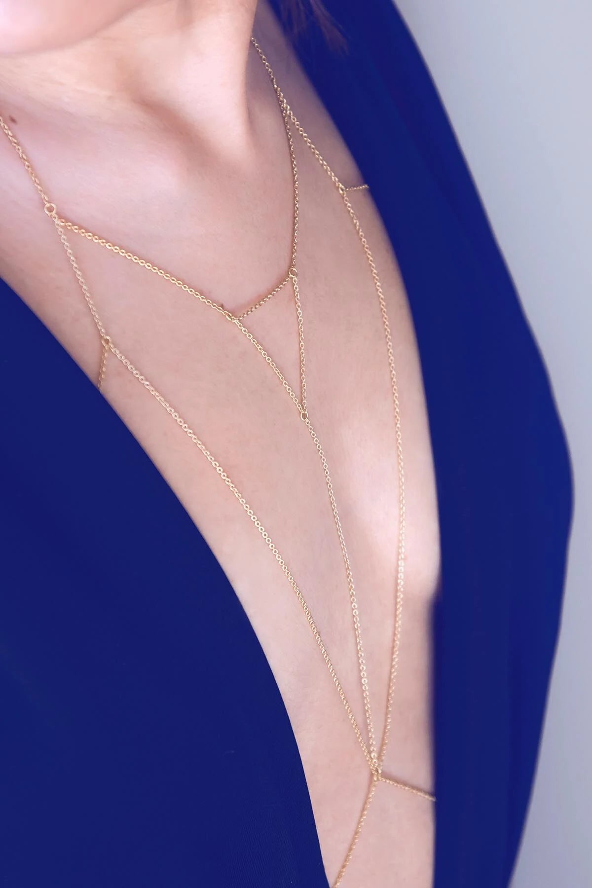 UNDERNEATH - Body Chain Bralet