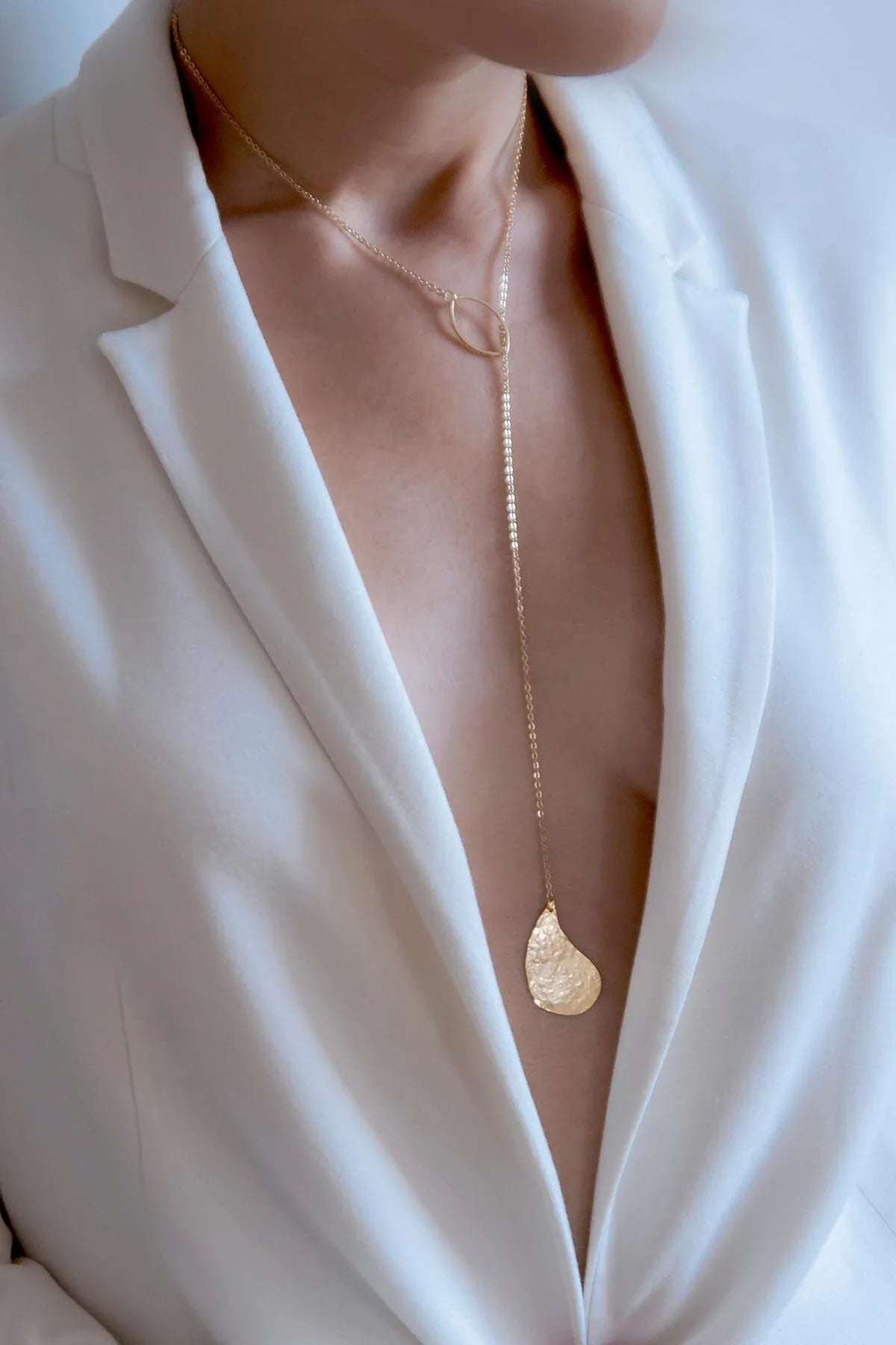 SINGLE DROP – Textured Teardrop Y Necklace