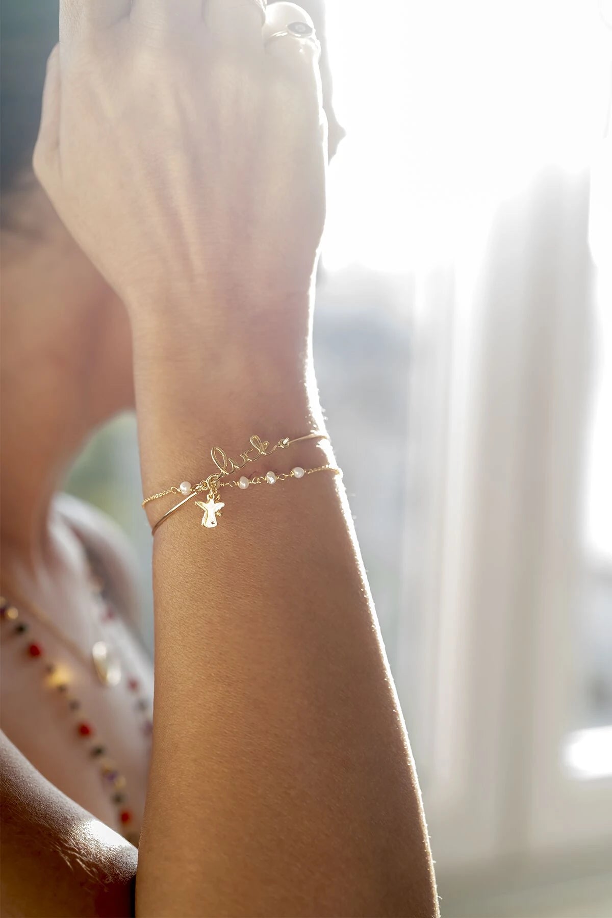 PURITY – Wire-Wrapped Pearl Bracelet