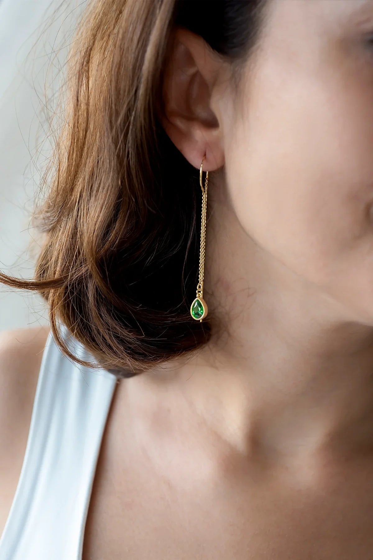 IDA - Emerald - Chain Earrings