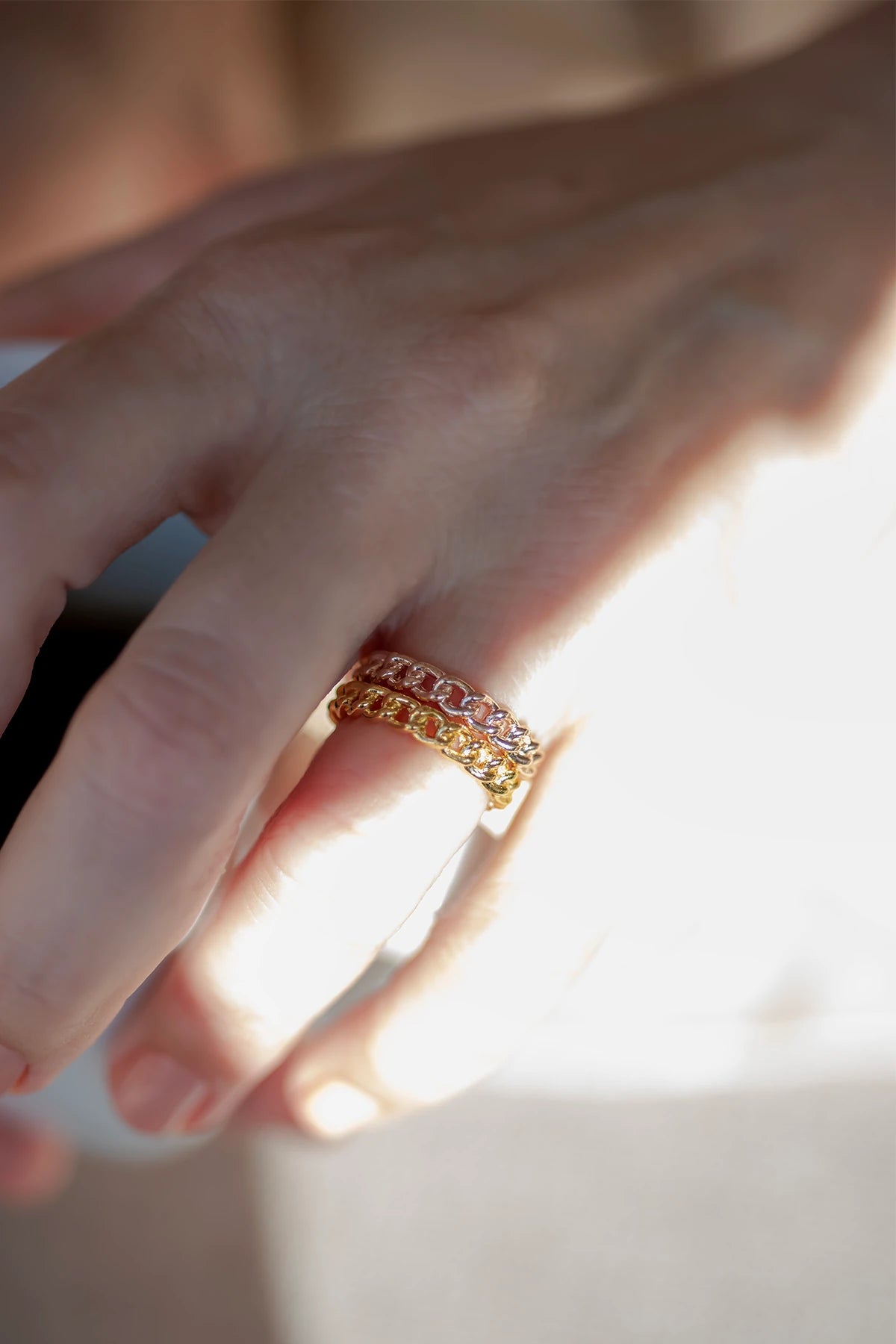 SHACKLE – Adjustable Chain Ring