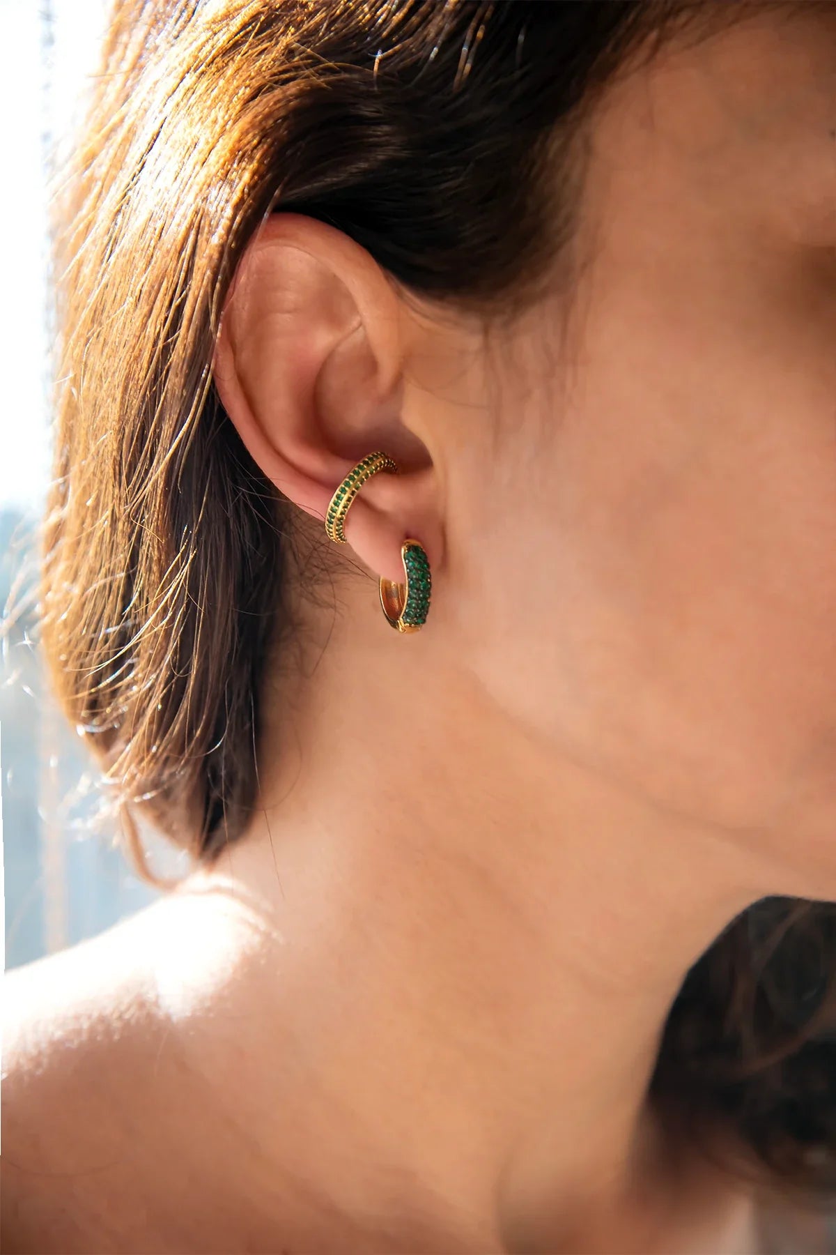 STONY EMERALD – CZ Earcuff
